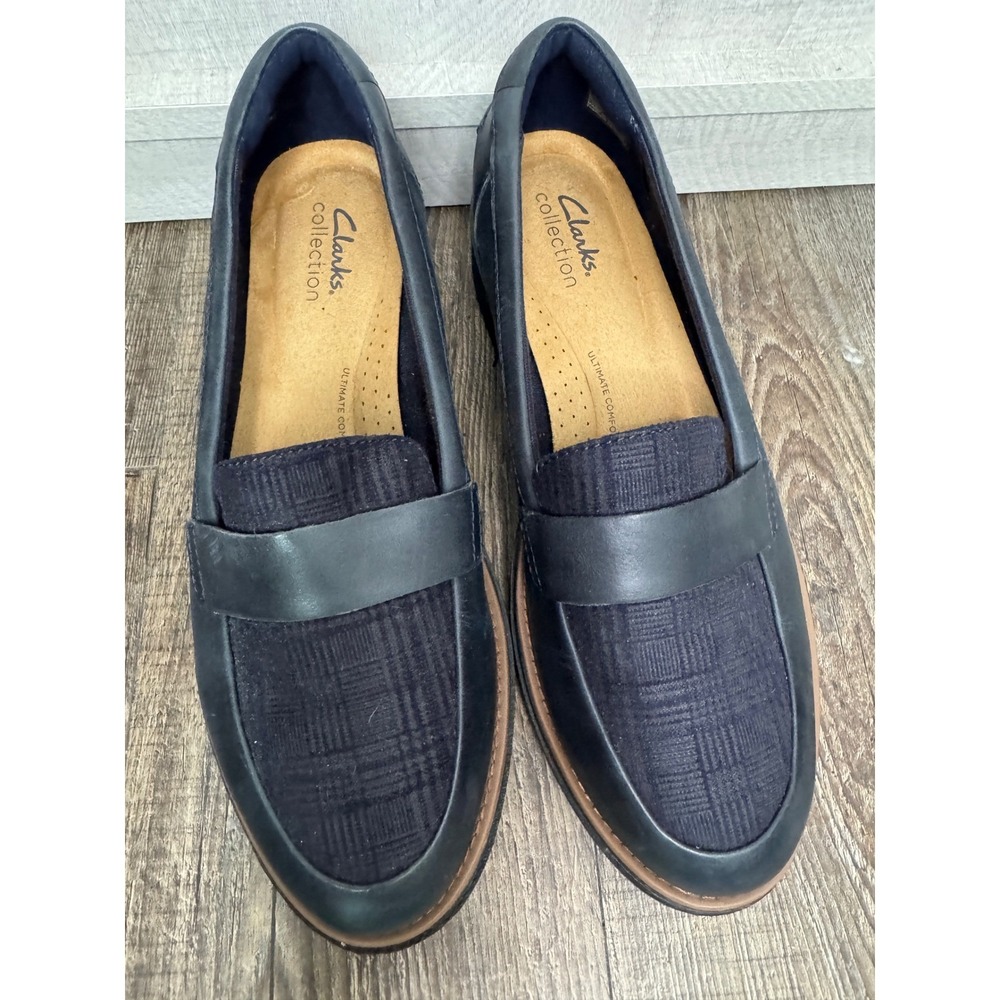 Clarks Collection Navy Blue Plaid Leather Ultimate Comfort Platform Loafers